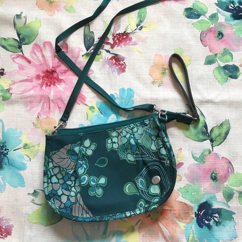 Haiku Crossbody bag